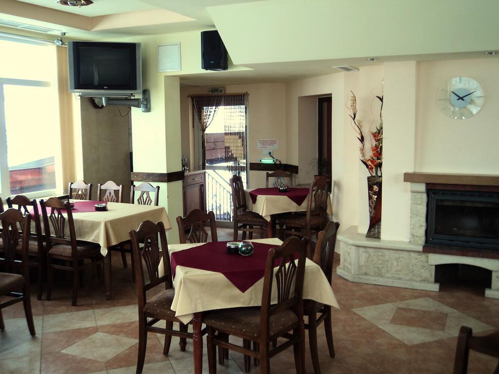 Family Hotel Daisy Borino Exterior foto